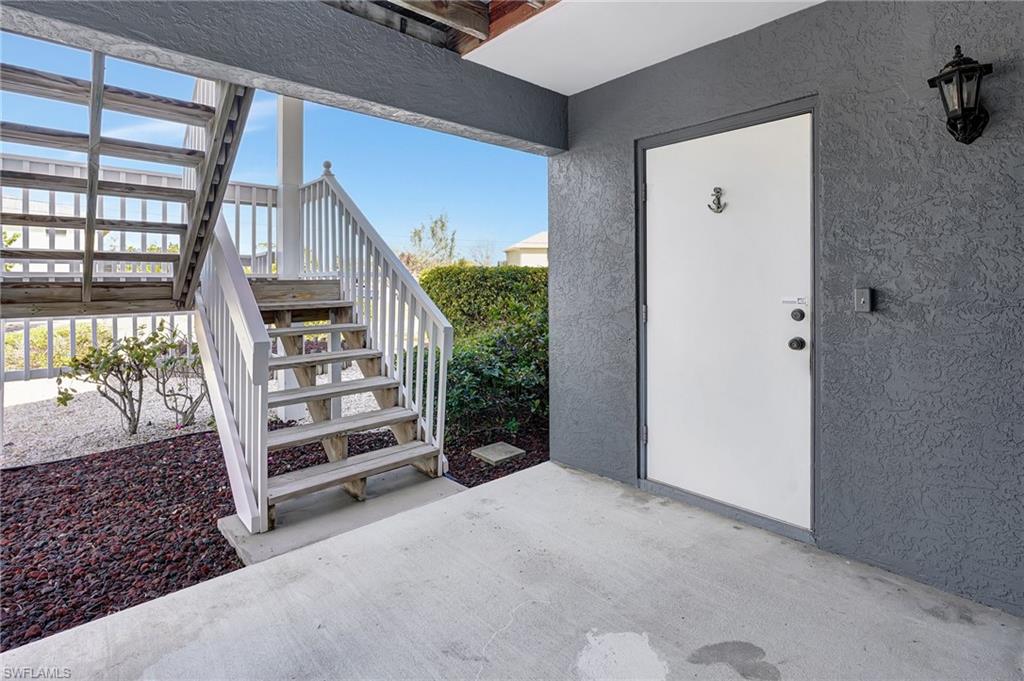 KNIGHTS BOKEELIA ISLE - Residential