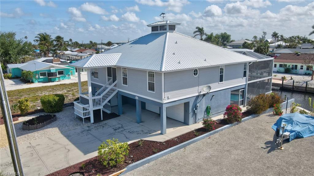 KNIGHTS BOKEELIA ISLE - Residential