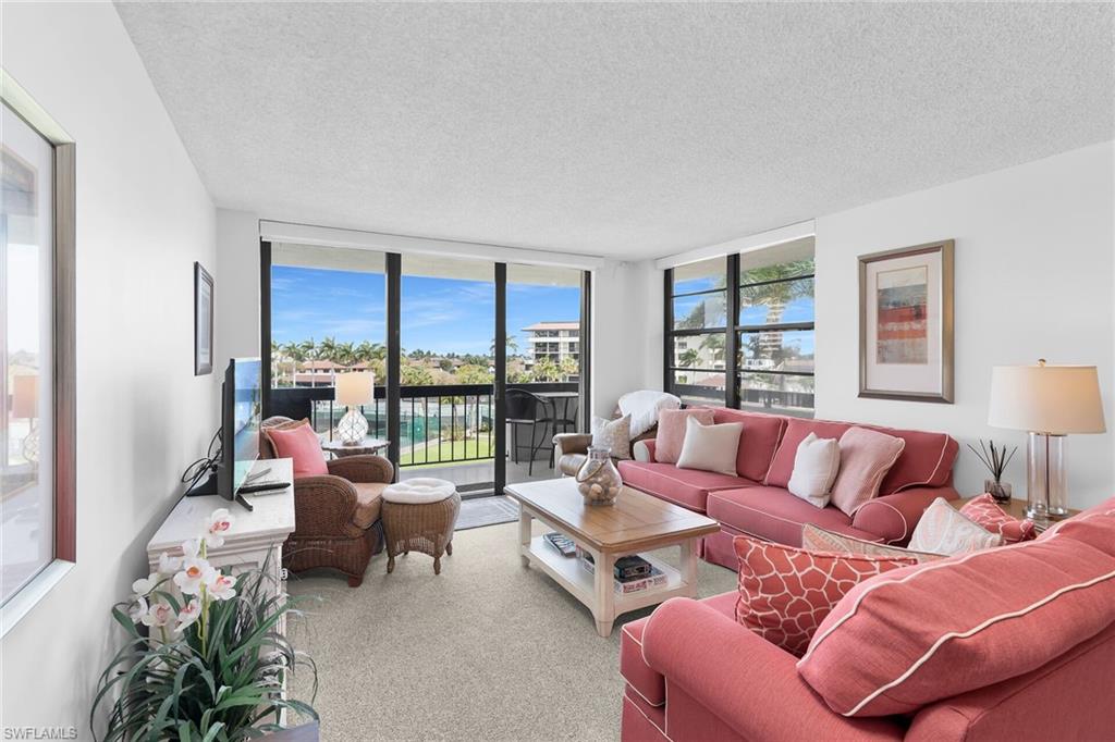 SOUTH SEAS - Residential