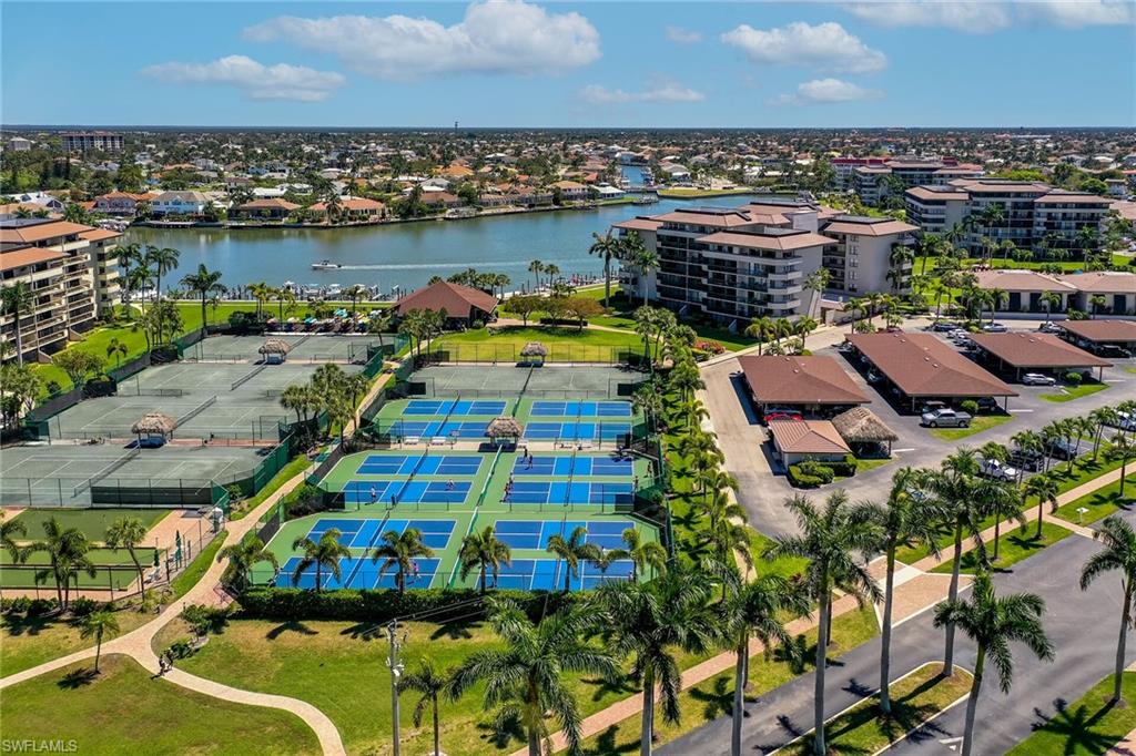 SOUTH SEAS - Residential