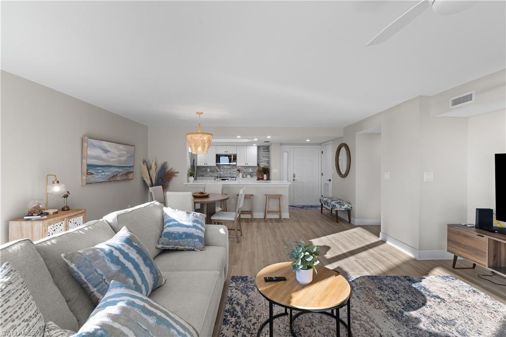 SANDARAC CONDO - Residential