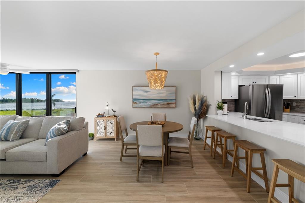 SANDARAC CONDO - Residential