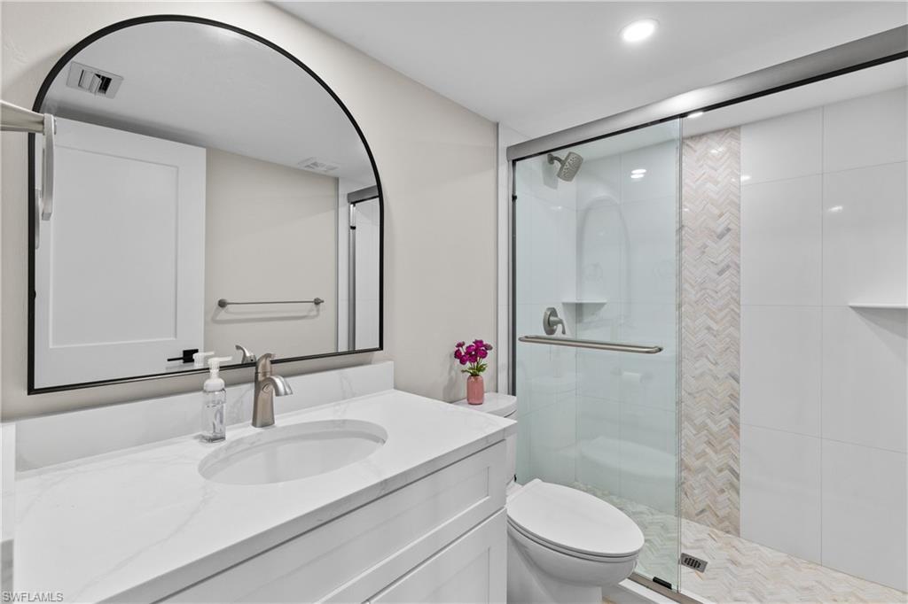 SANDARAC CONDO - Residential