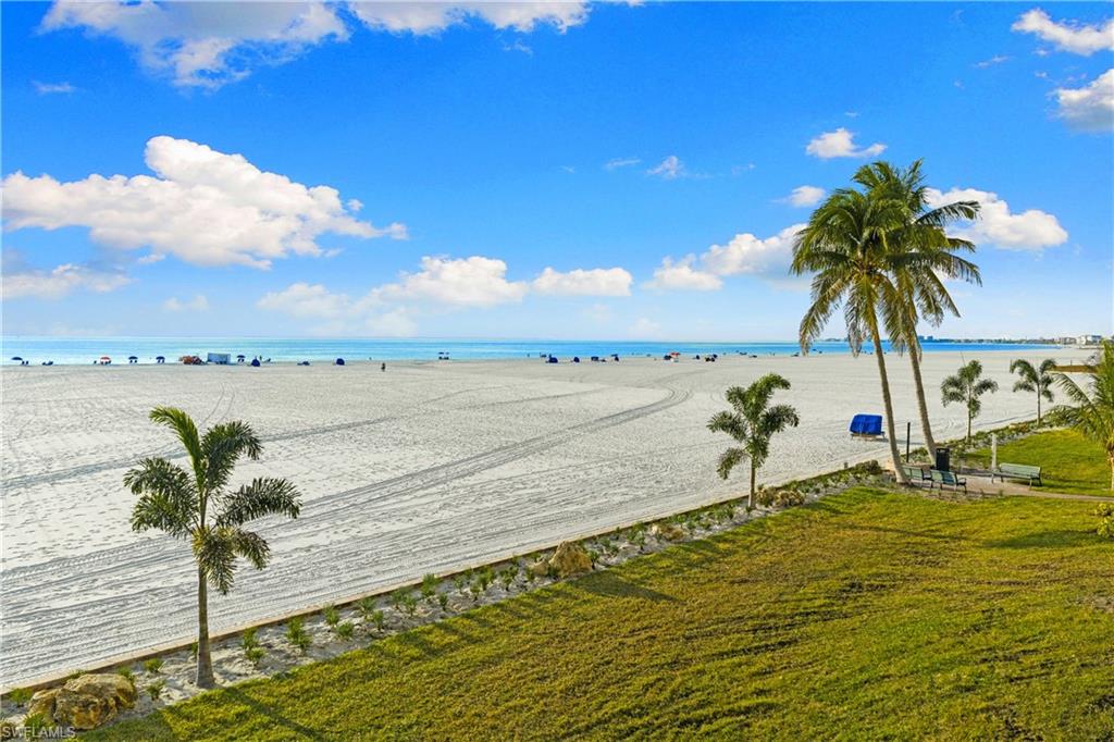 SANDARAC CONDO - Residential