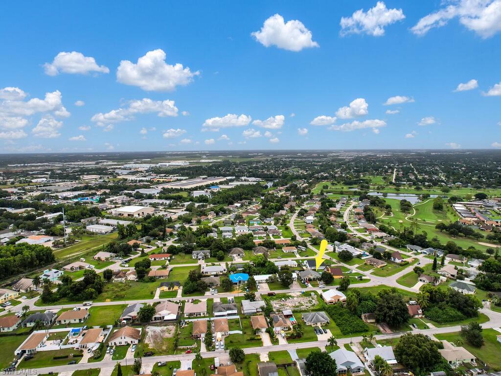 SAN CARLOS PARK - Residential