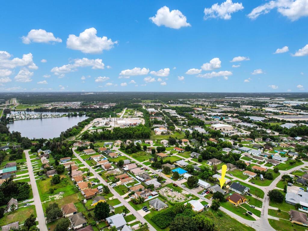 SAN CARLOS PARK - Residential