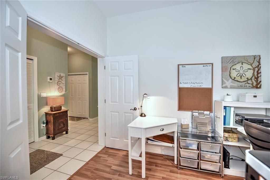 DEVONSHIRE LAKES - Residential