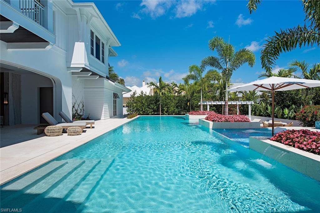 AQUALANE SHORES - Residential