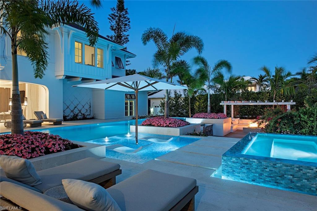 AQUALANE SHORES - Residential