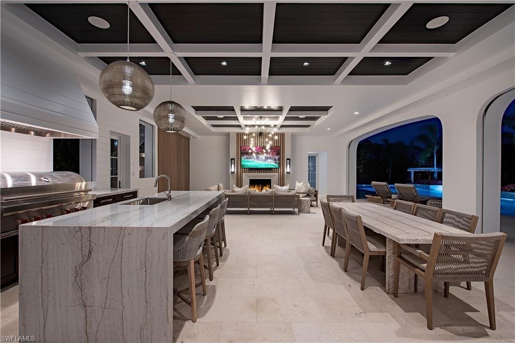 AQUALANE SHORES - Residential