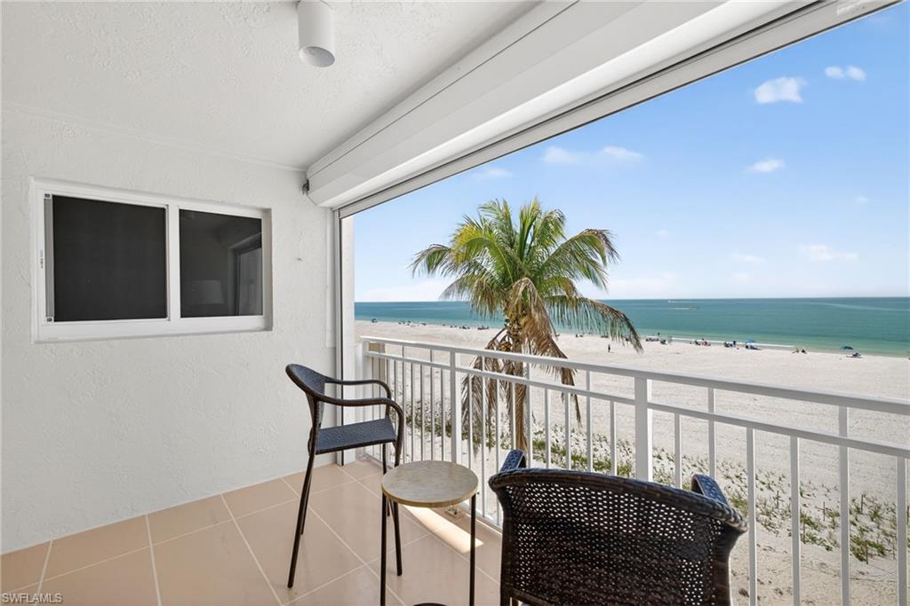 LEONARDO ARMS BEACH CLUB - Residential