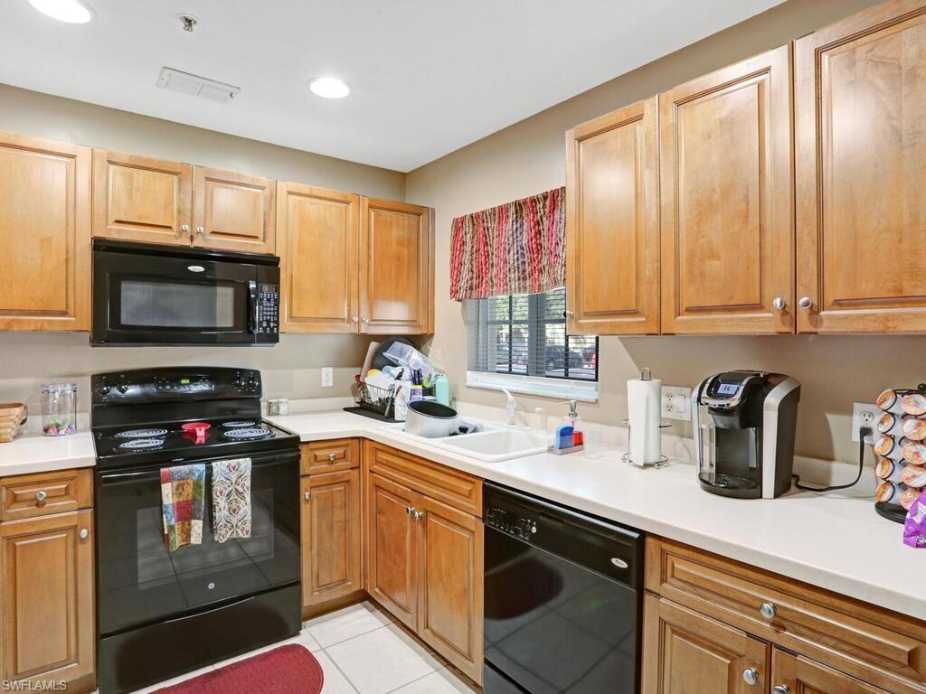 VILLAGE OF STONEYBROOK - Residential