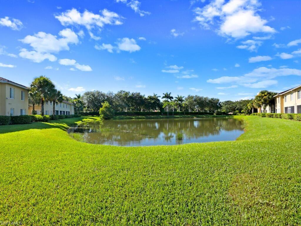 VILLAGE OF STONEYBROOK - Residential