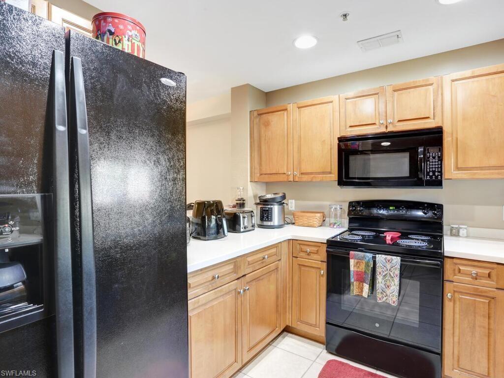 VILLAGE OF STONEYBROOK - Residential