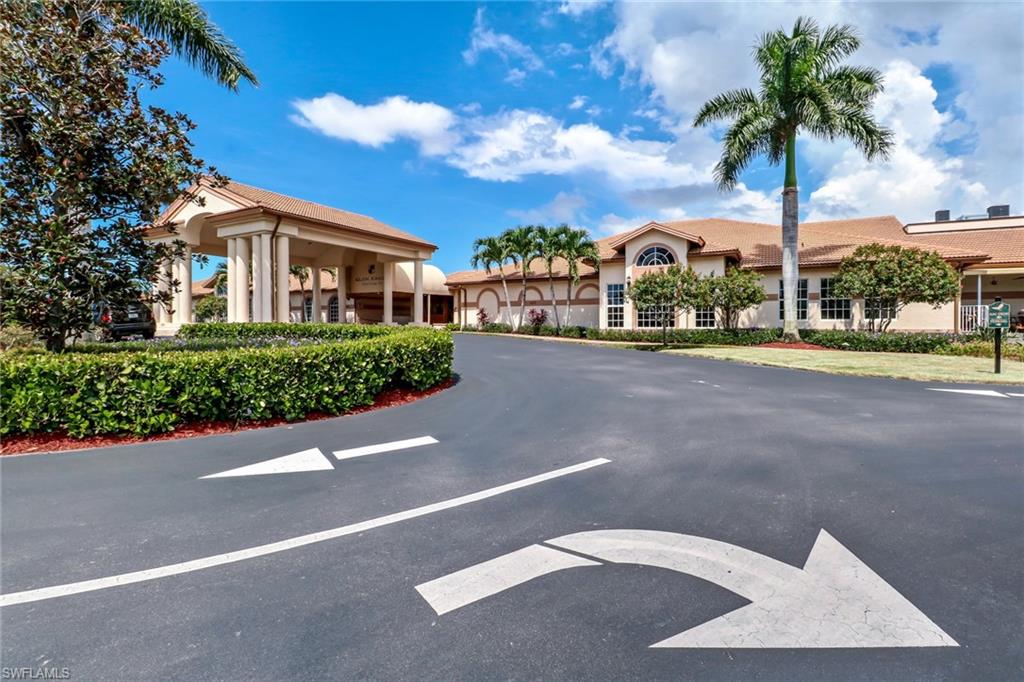 OXFORD VILLAGE - Residential