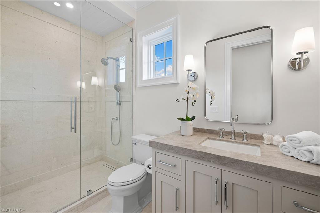 MOORINGS - Residential