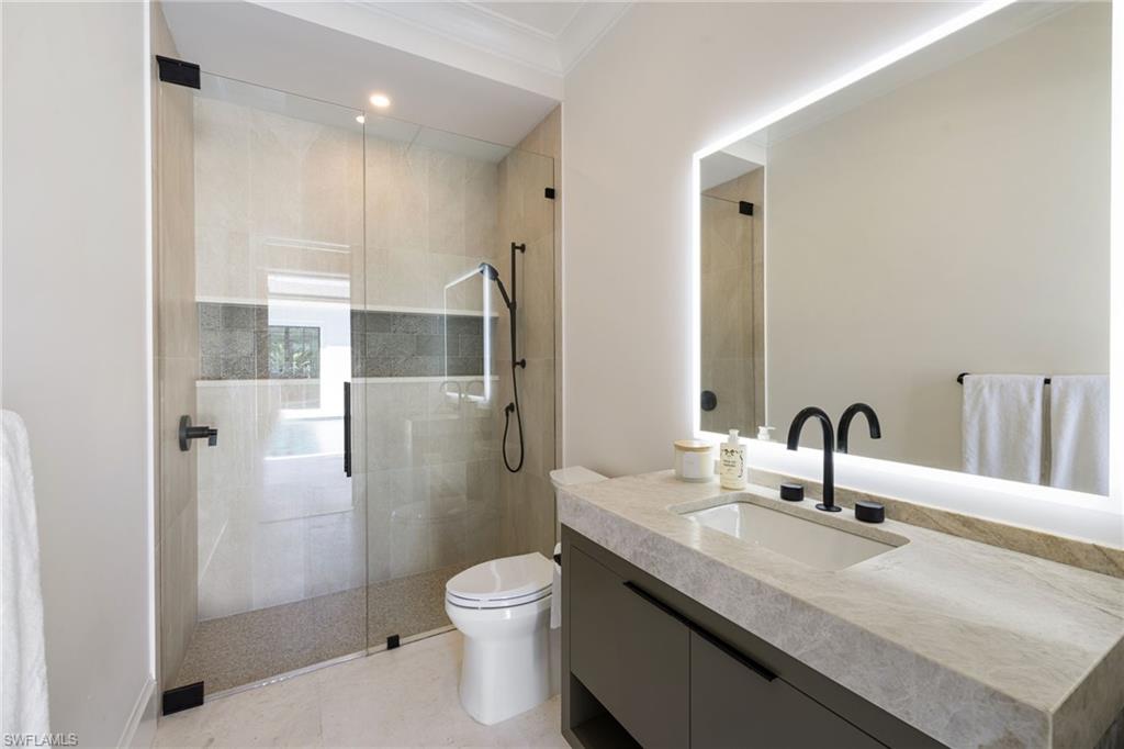 MOORINGS - Residential