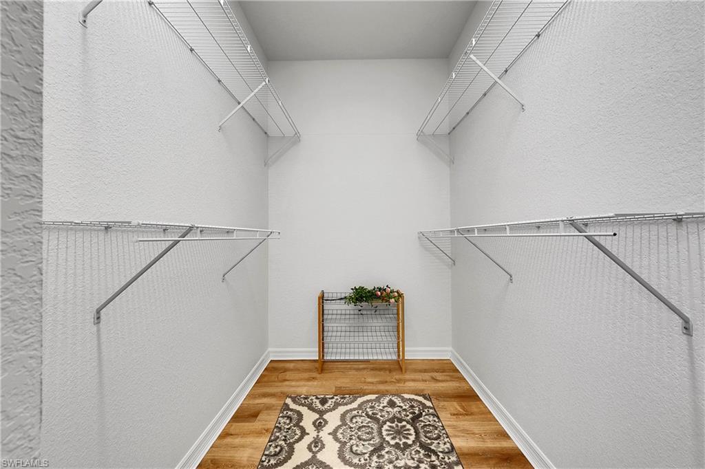 HERONS GLEN - Residential