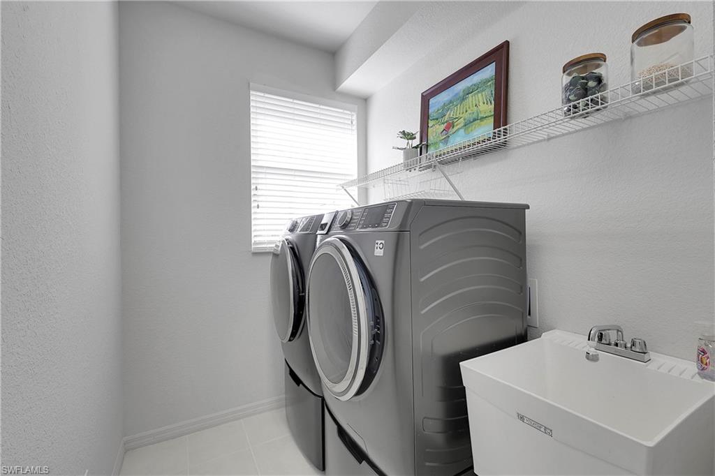 HERONS GLEN - Residential