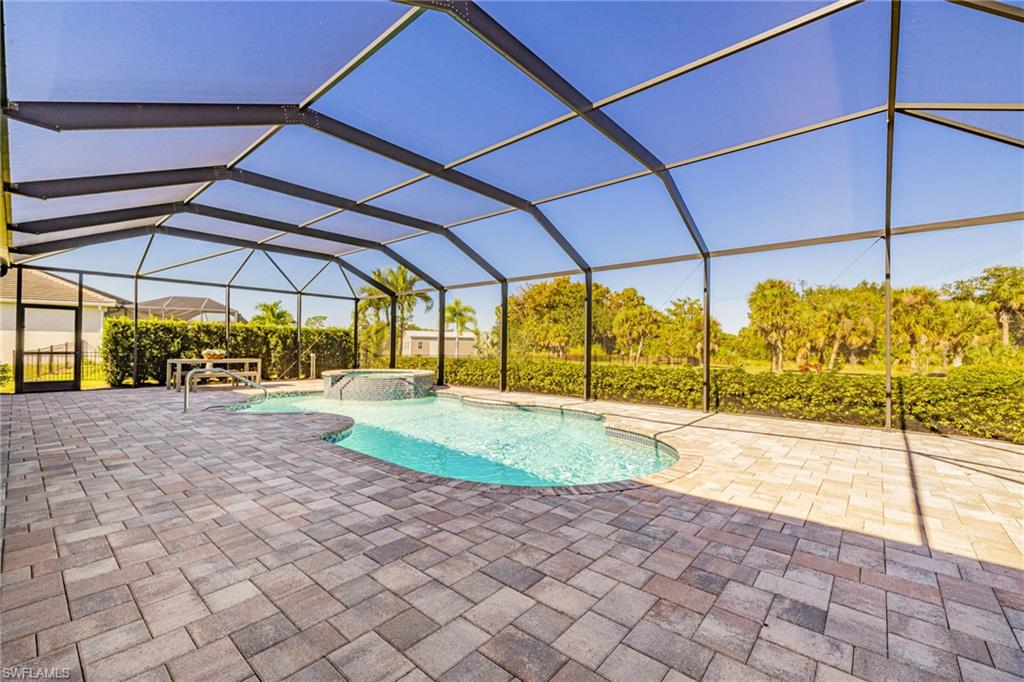 HICKEY CREEKSIDE - Residential