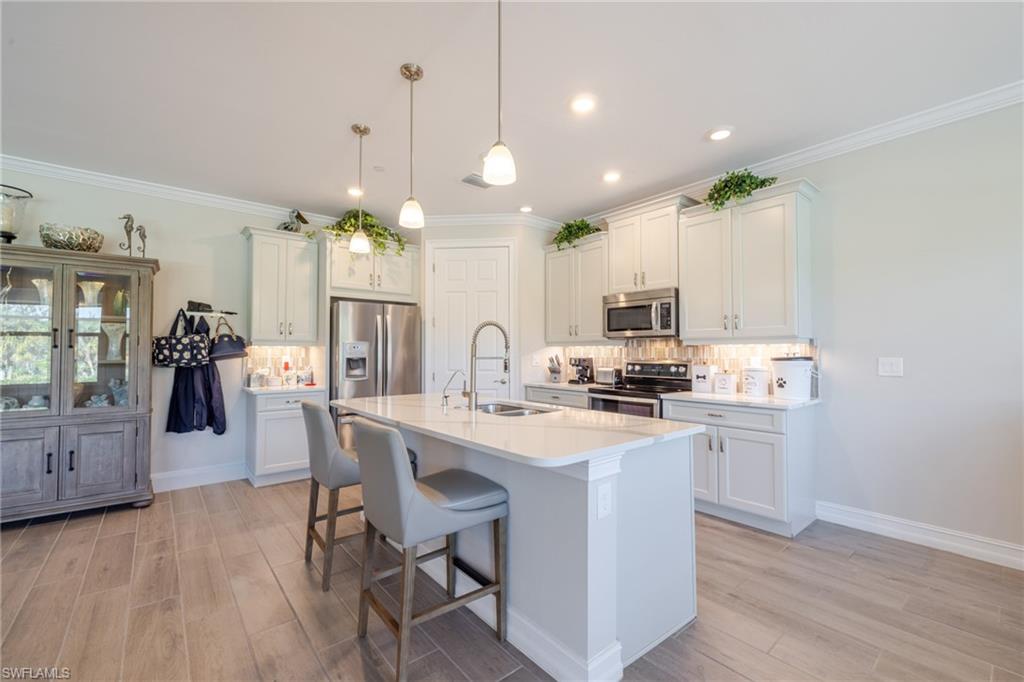 HICKEY CREEKSIDE - Residential