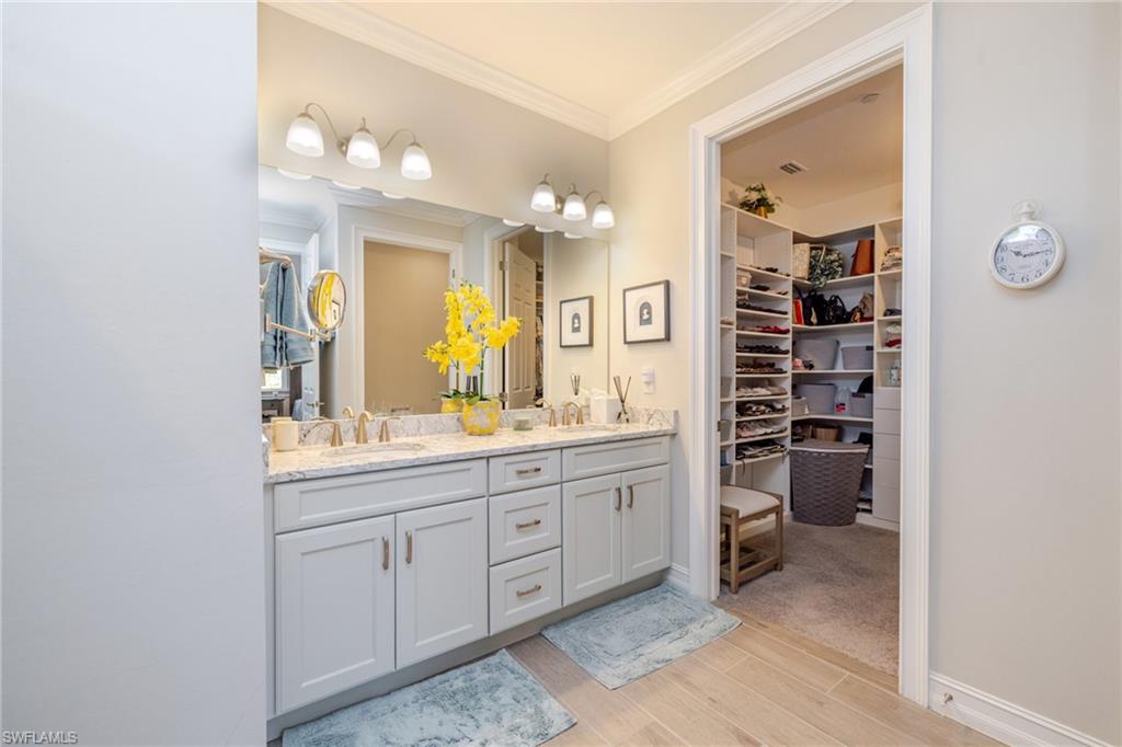 HICKEY CREEKSIDE - Residential