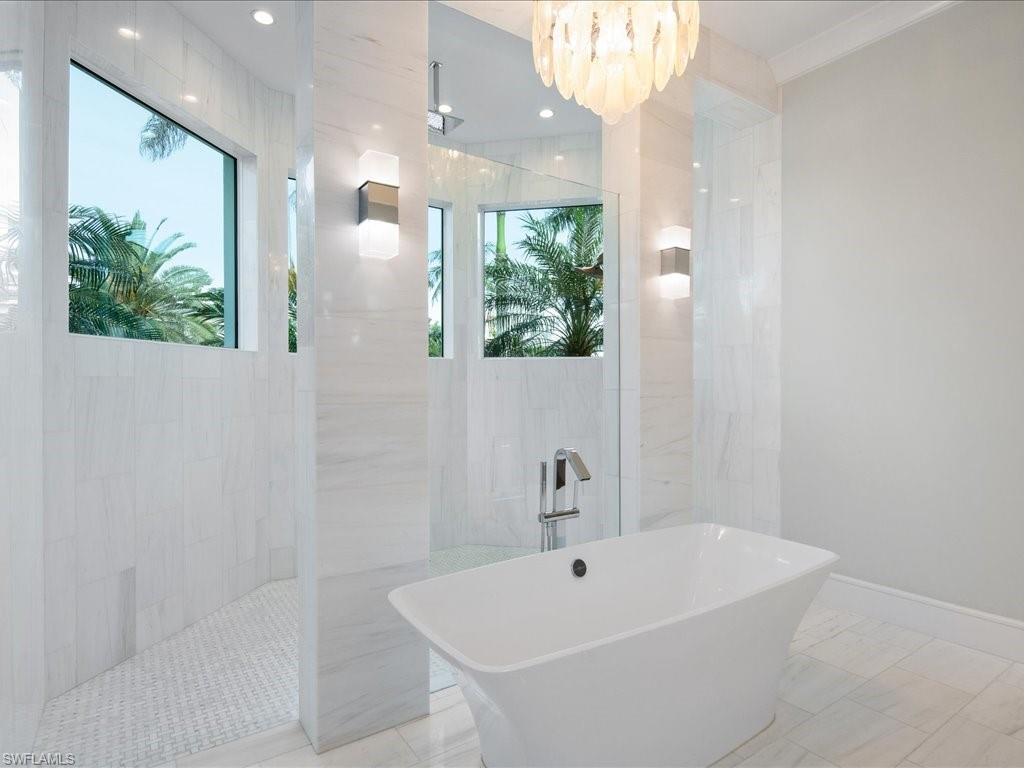 PARK SHORE - Residential