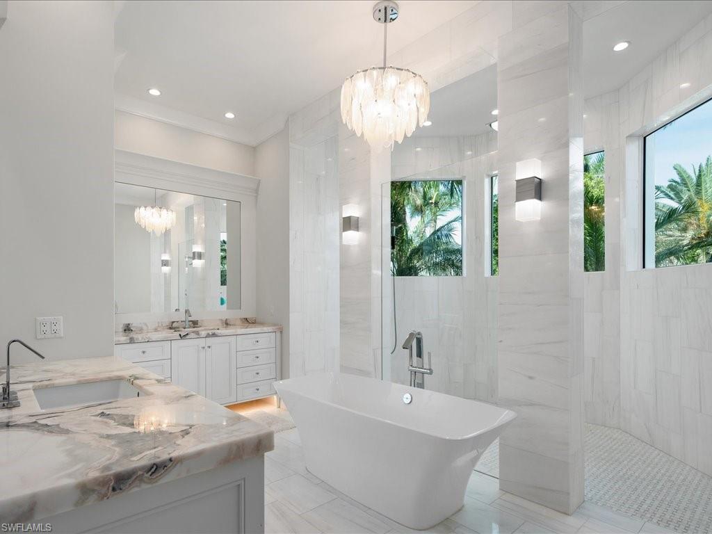 PARK SHORE - Residential