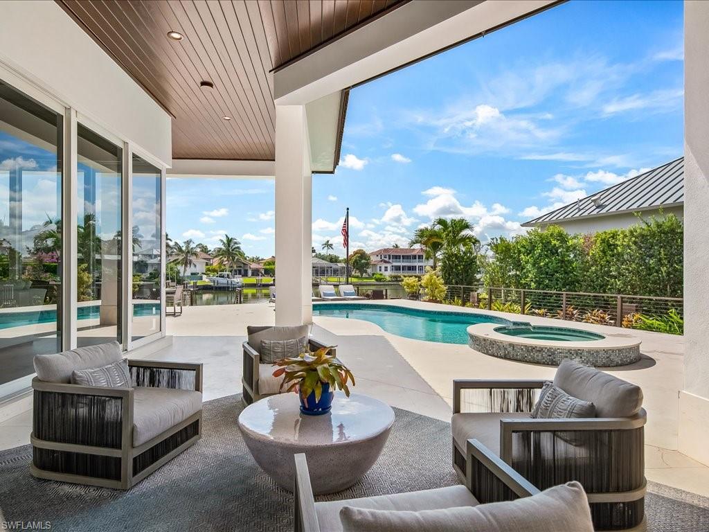 PARK SHORE - Residential