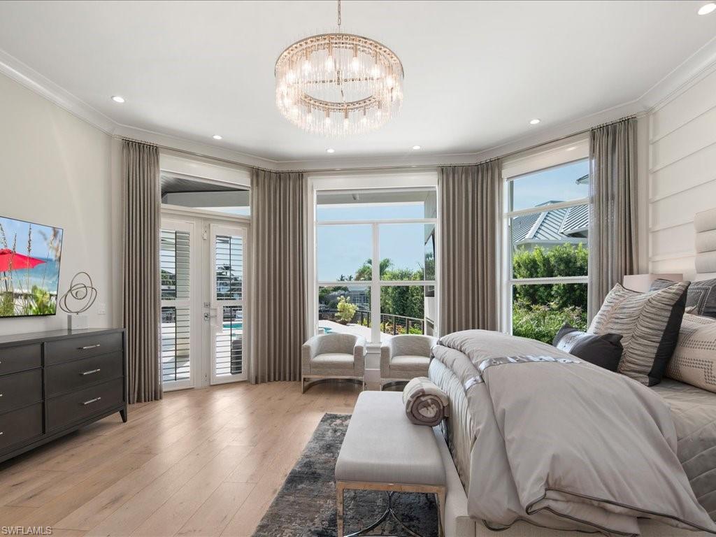 PARK SHORE - Residential