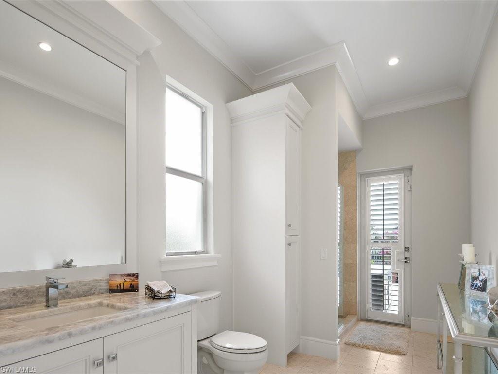 PARK SHORE - Residential