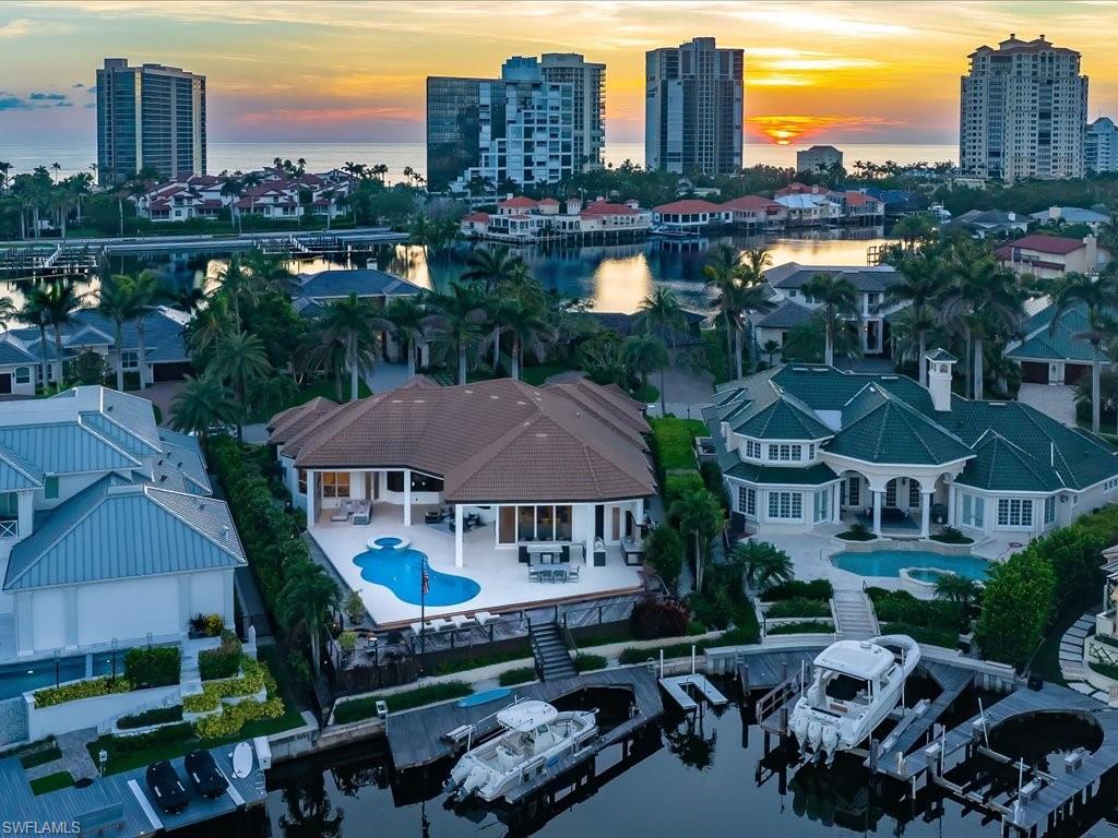 PARK SHORE - Residential