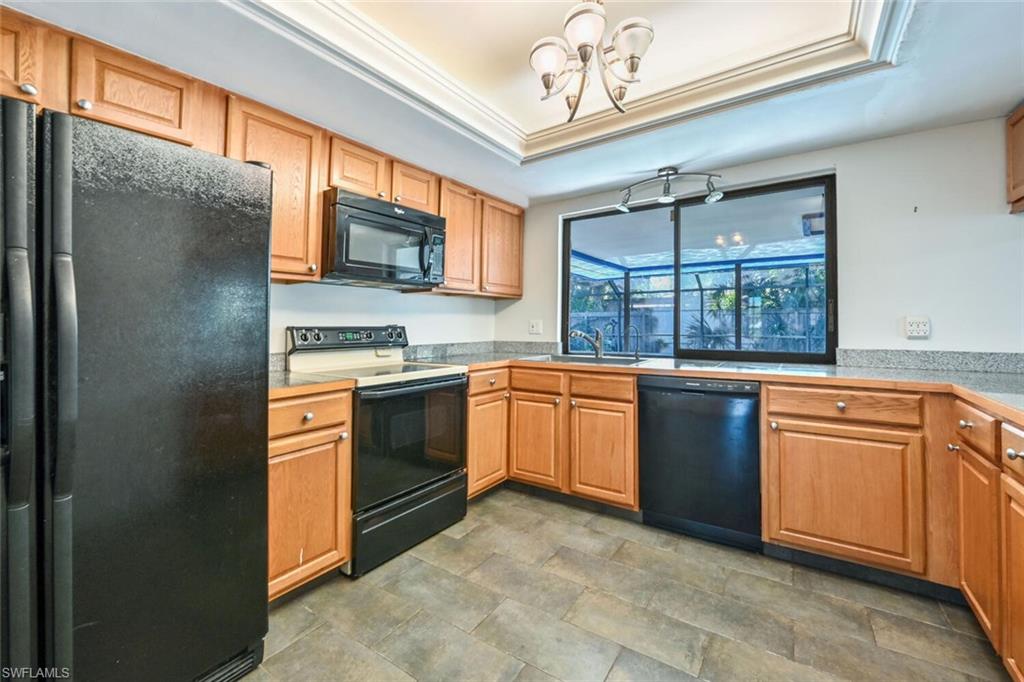 WILLOUGHBY ACRES - Residential