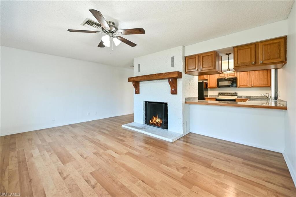 WILLOUGHBY ACRES - Residential