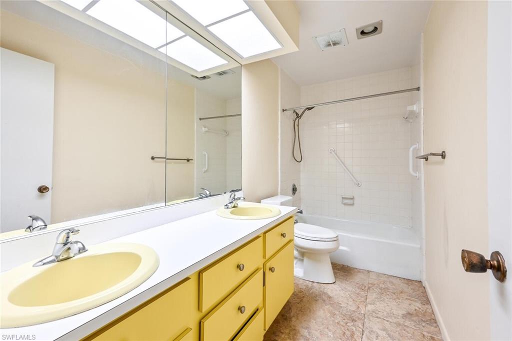 WILLOUGHBY ACRES - Residential