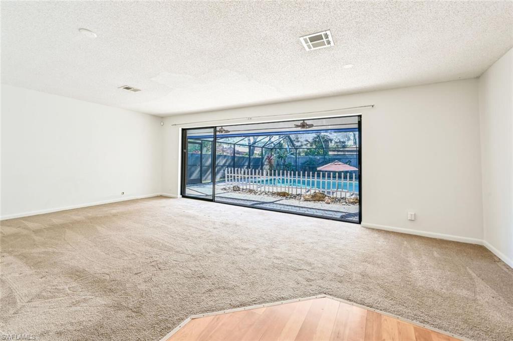 WILLOUGHBY ACRES - Residential