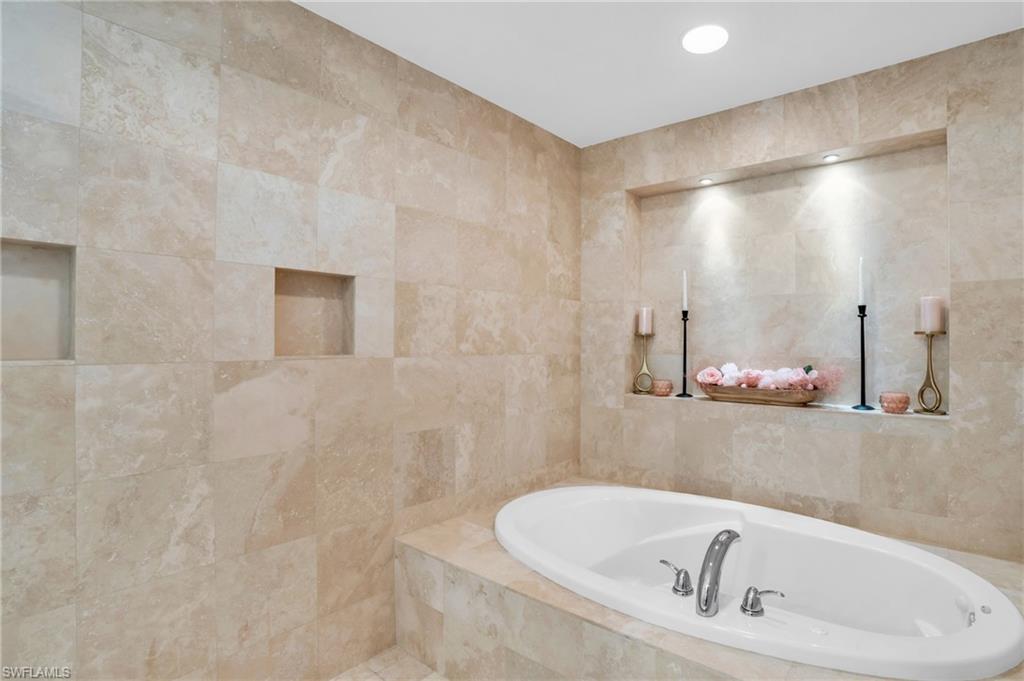 GRANDE GENEVA - Residential Lease