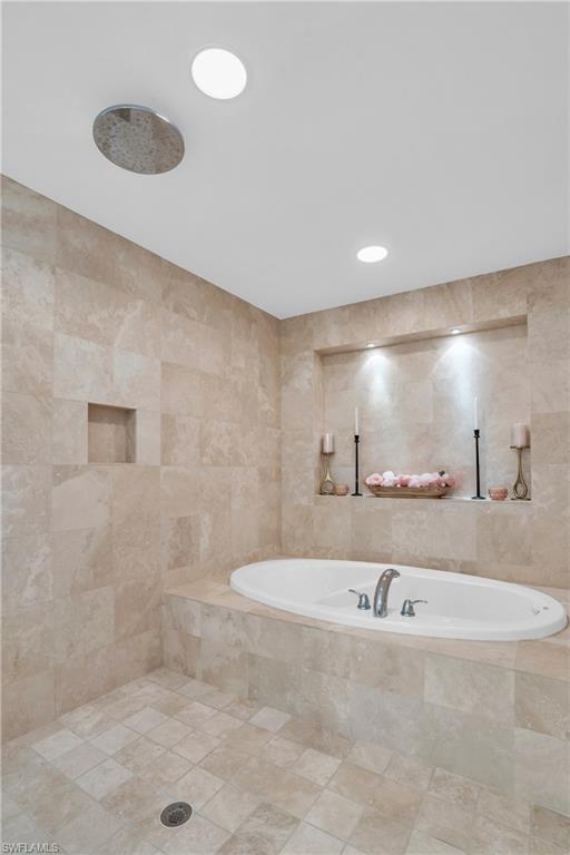 GRANDE GENEVA - Residential Lease