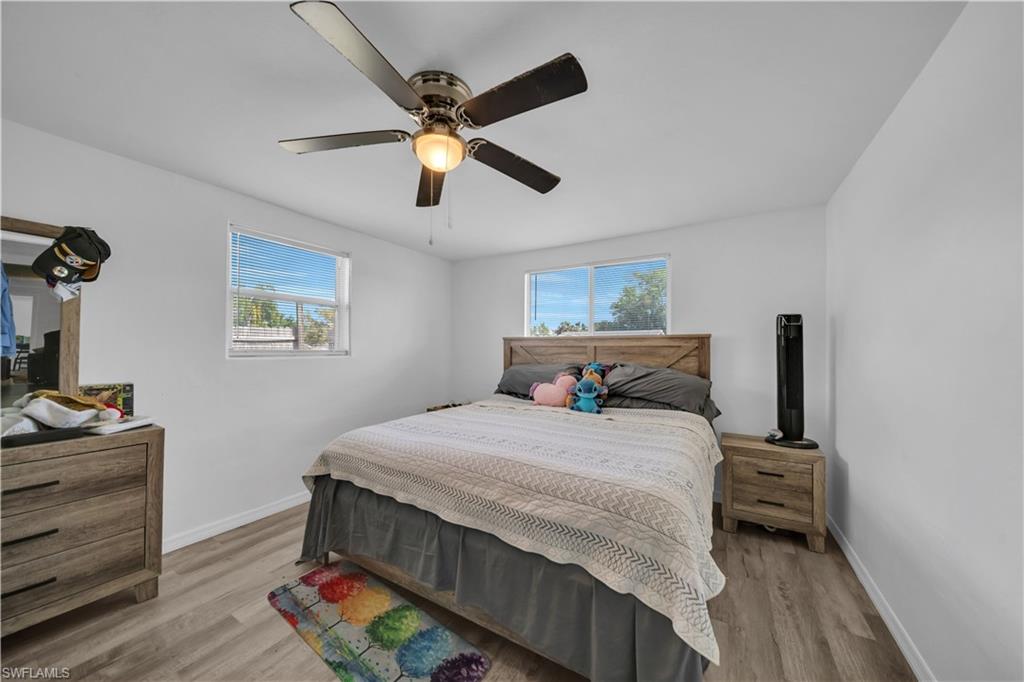 BELLE AIRE LAGOON - Residential