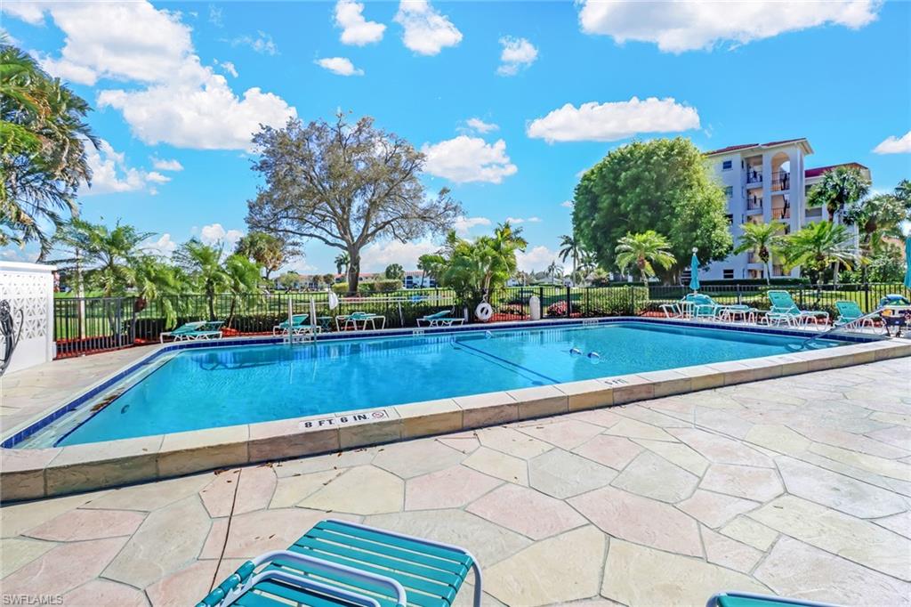 HIGH POINT COUNTRY CLUB - Residential