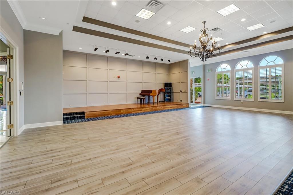 HIGH POINT COUNTRY CLUB - Residential