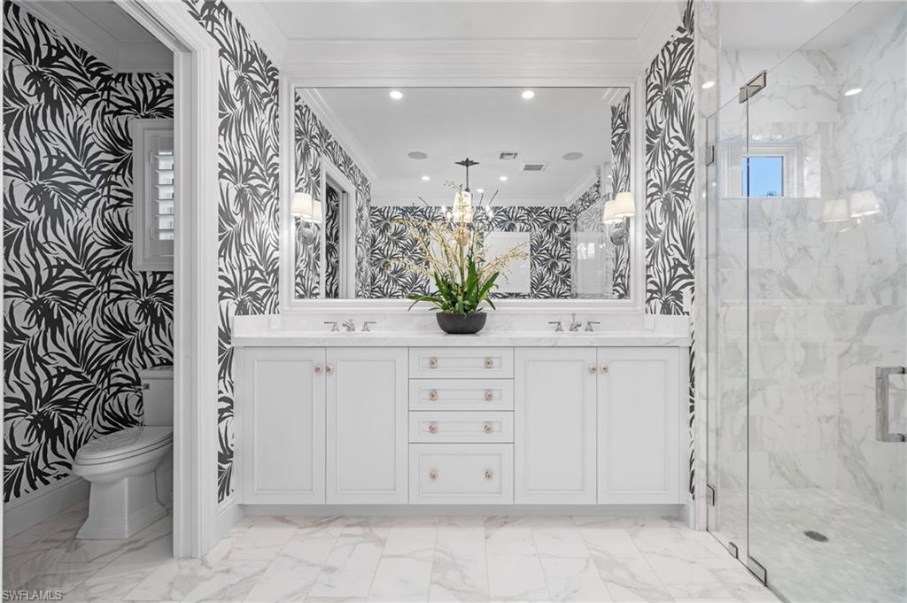 MOORINGS - Residential