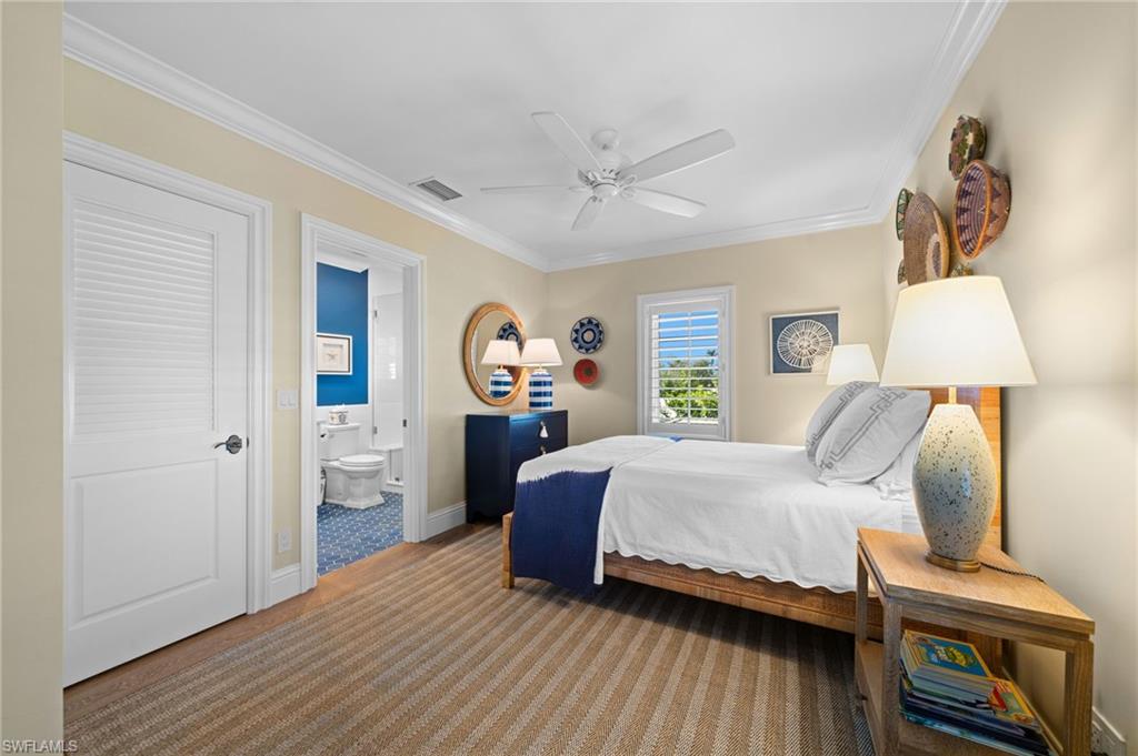 MOORINGS - Residential