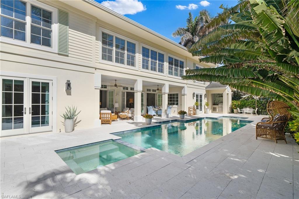 MOORINGS - Residential