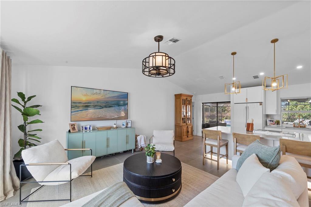 SAN CARLOS PARK - Residential