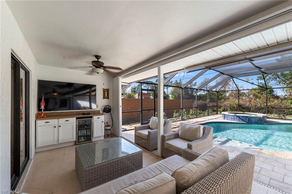 SAN CARLOS PARK - Residential