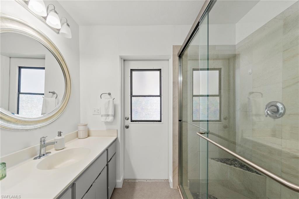 SAN CARLOS PARK - Residential