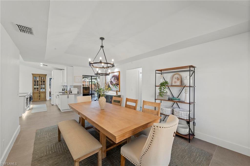 SAN CARLOS PARK - Residential