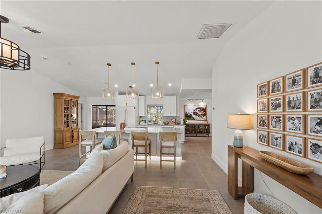 SAN CARLOS PARK - Residential