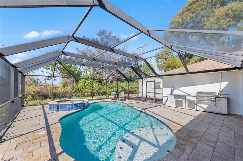 SAN CARLOS PARK - Residential